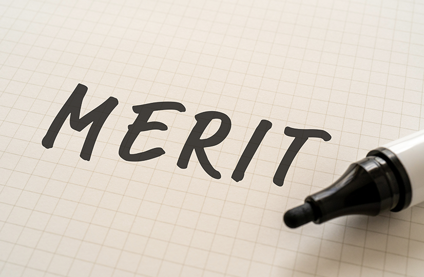 メリットと書かれたノート